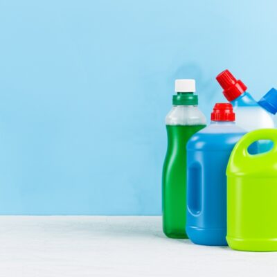 Các Loại Hóa Chất Vệ Sinh Công Nghiệp: Hướng Dẫn Toàn Diện Cho Doanh Nghiệp
